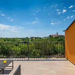 Nyaraló Vallese